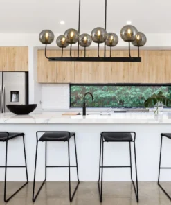 Hampton 8 Light Pendant